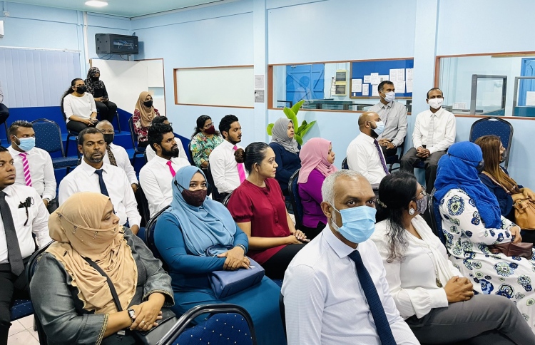 އާ ކައުންސިލަރުންނަށް ސިޓީ ކައުންސިލްގެ ތައާރަފެއް