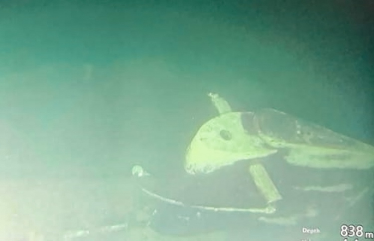 އިންޑޮނީޝިއާގެ ސަބްމެރިން ނަގައިދޭނީ ޗައިނާ ސިފައިން