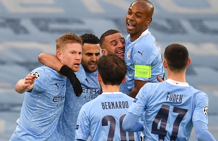 ޕީއެސްޖީ ބަލިކޮށް، ސިޓީ ފުރަތަމަ ފަހަރަށް ފައިނަލަށް