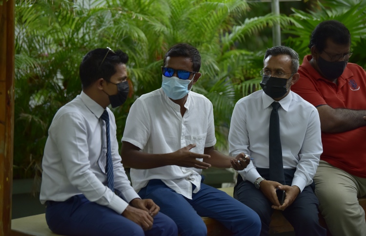 އޭޑީކޭގައި ބަލި މީހުންނަށް ޒިޔާރަތްކުރުން މަނާކޮށްފި