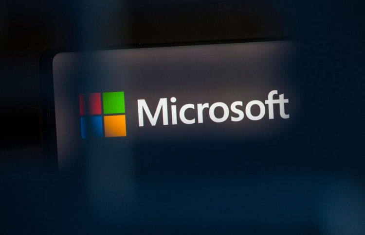 ރަޝިއާގައި މައިކްރޮސޮފްޓްގެ ވިޔަފާރި ކުޑަކުރަނީ