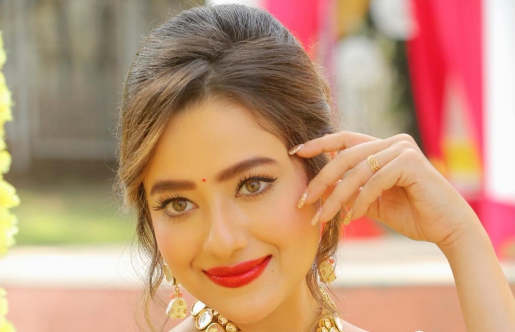 ކާވިއާގެ ކެރެކްޓާ އަކީ ބޮޑު ފިލާވަޅެއް: މަދަލްސާ