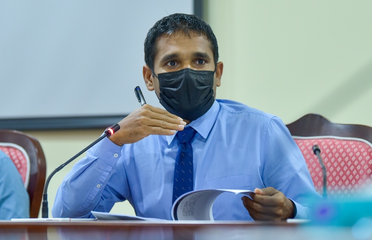 ދަރަނި ރީސްޓްރަކްޗާކުރަން ސަރުކާރަށް ގޮވާލާ ގަރާރެއް