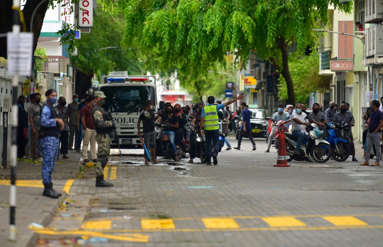 "އަމީން ދޫވީ ޓެރަރިޒަމް މައްސަލައިގައި ސީރިއަސްނުވާތީ"