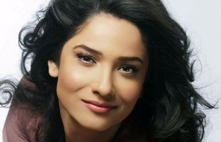 ސުޝާންތުގެ ކުރީގެ ލޯބިވެރިޔާ ކައިވެންޏަށް ތައްޔާރު