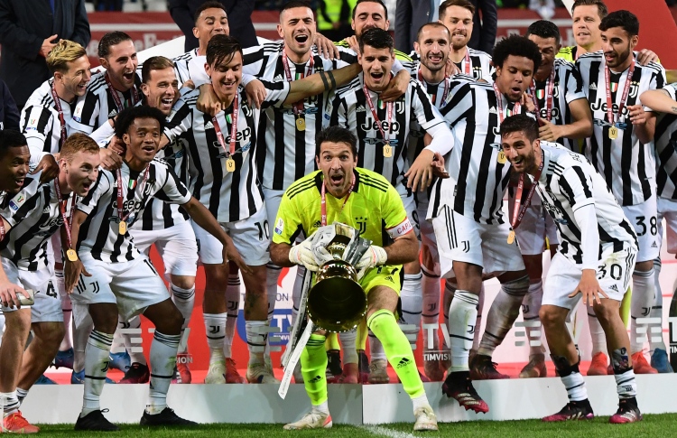 އިޓާލިއަން ކަޕްގެ ޗެމްޕިއަންކަން ޔުވެންޓަސްއަށް