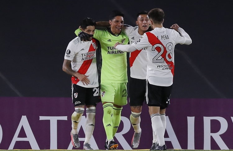 "ކީޕަރެއް" ނެތި ރިވަ ޕްލޭޓް މޮޅުވެއްޖެ