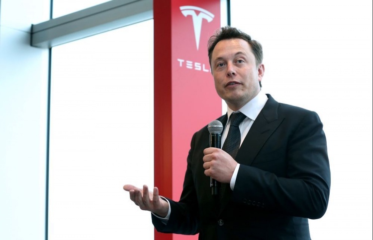 ފެކްޓްރީ ހަދަން ރަޝިއާ އިން ޓެސްލާ އަށް ދައުވަތު