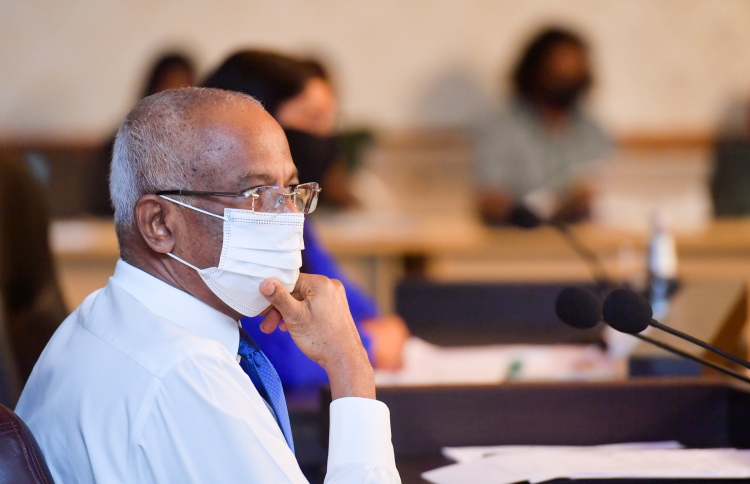 ޑޮކްޓަރުންގެ ޝަކުވާ ރައީސް ހައްލުކޮށްދެއްވާނެ: މަބްރޫކް