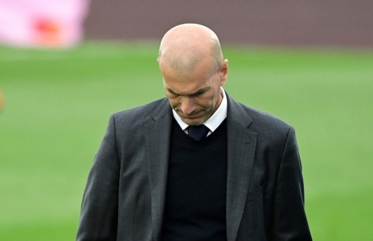 ކްލަބު ދޫކޮށްލީ އިތުބާރުނެތްކަމަށް އިހްސާސްވާތީ: ޒިދާން