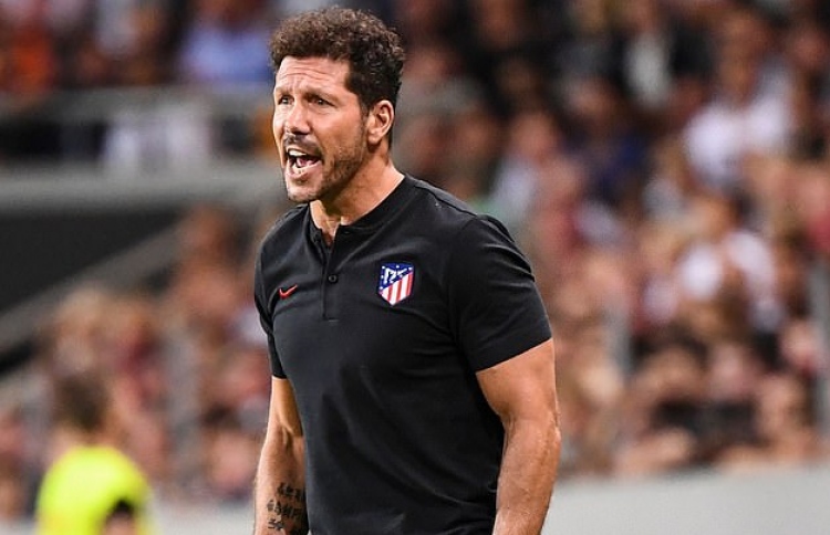 އެތުލެޓިކޯ އަށް ލީގު ހޯދައިދީފައި ސިމިއޯނީ ރާއްޖެއަށް