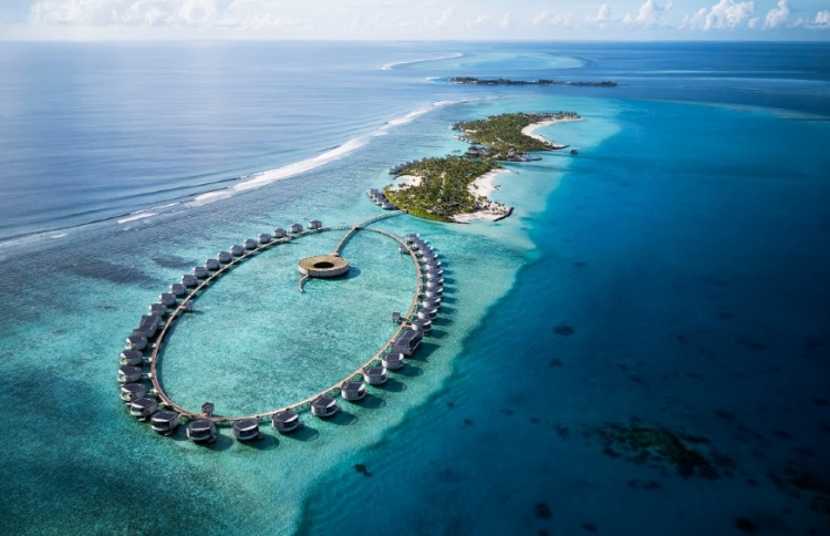 ސާވިސް ޗާޖު ބޮޑުކޮށް ދޭ ރިސޯޓުތަކުގެ ލިސްޓަށް ބަދަލެއް