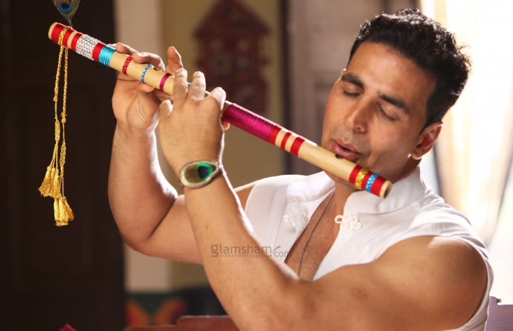 "އޯ މައި ގޯޑް" ގެ މަންޒަރެއްގައި އަކްޝޭ.