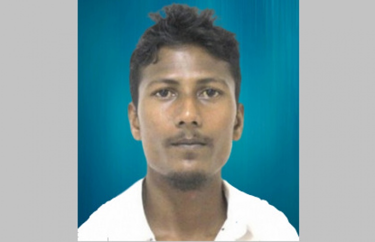 މިސްބާހު ޕާކިސްތާނު ވިސާ ހަމަވެގެން އެމްބަސީއަށް ދިޔަ