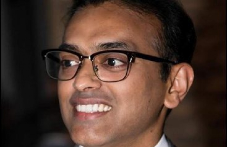 ޝާހިދުގެ ޗީފް އޮފް ސްޓާފަކަށް އިންޑިއާގެ ޑިޕްލޮމެޓެއް