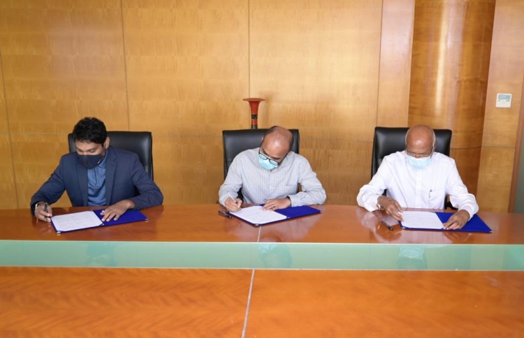 ރަށްރަށަށް 96 އެމްބިއުލާންސް ގެންނަން ސޮއިކޮށްފި