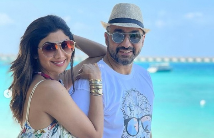 އިންޑިއާގެ ފިލްމީ ތަރިން ރާއްޖެ ހަނދާންކުރުމުގައި