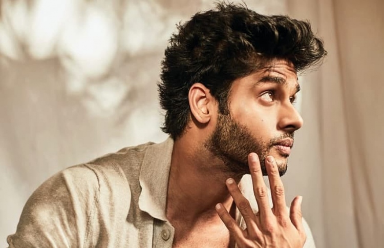 އަބިމަންޔޫ: އެންމެ ފިލްމަކުން ތައުރީފް