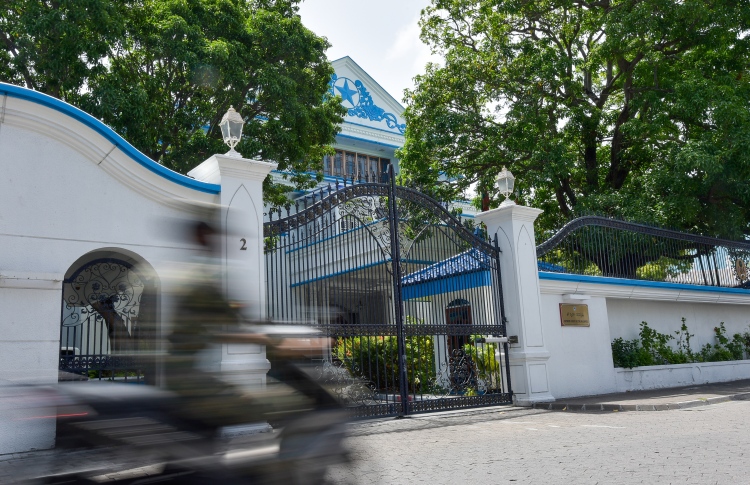 ތަހުވީލުކޮށްފިނަމަ އިސްތިއުނާފް ނިމެންދެން މަޑުޖައްސަނީ