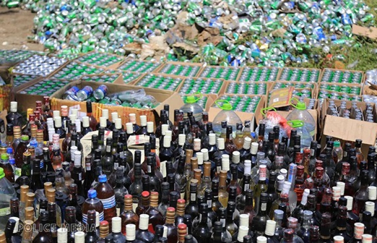 ބަނގުރާ ހިފައިގެން ދަނިކޮށް އެކްސިޑެންޓްވުމުން ފިލައިފި