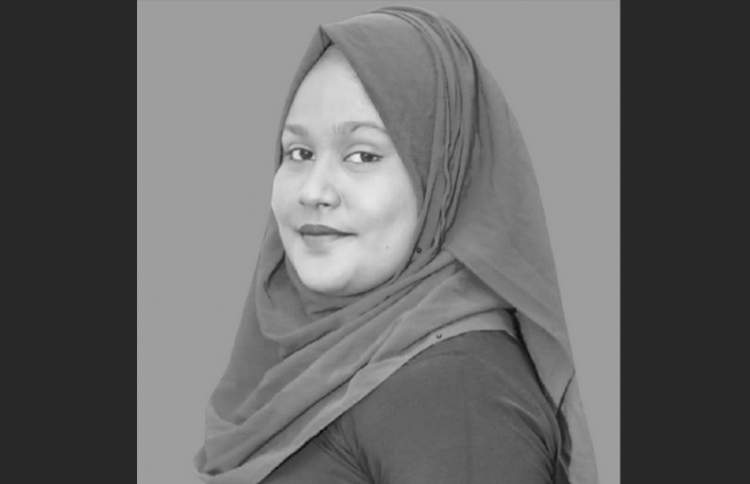 4 ހާޓް އެޓޭކާއި ސްޓްރޯކެއް ޖެހި، ދަރިފުޅާއެކު މަރު