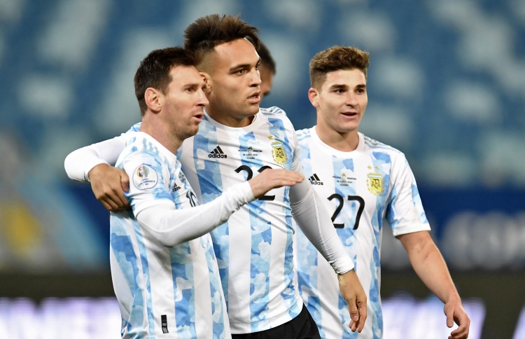 މެސީ ގޯލްތަކުން އާޖެންޓީނާ އަށް ގުރޫޕުގެ އެއްވަނަ