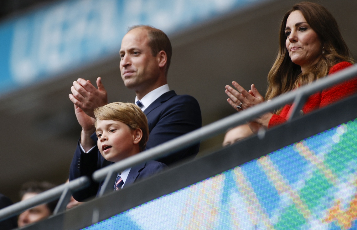 ލަންޑަން - ޖޫން 29، 2021: ޔޫރޯ 2020 ގެ ދެވަނަ ބުރުގައި ޖަރުމަނާ ދެކޮޅަށް އިންގްލެންޑް ކުޅުނު މެޗު ބައްލަވާލެއްވުމަށް ޕްރިންސް ވިލިއަމް ވެމްބްލީ ސްޓޭޑިއަމަށް ވަޑައިގެން ޓީމަށް ތަރުހީބު ދެއްވަނީ. --ފޮޓޯ:އޭއެފްޕީ