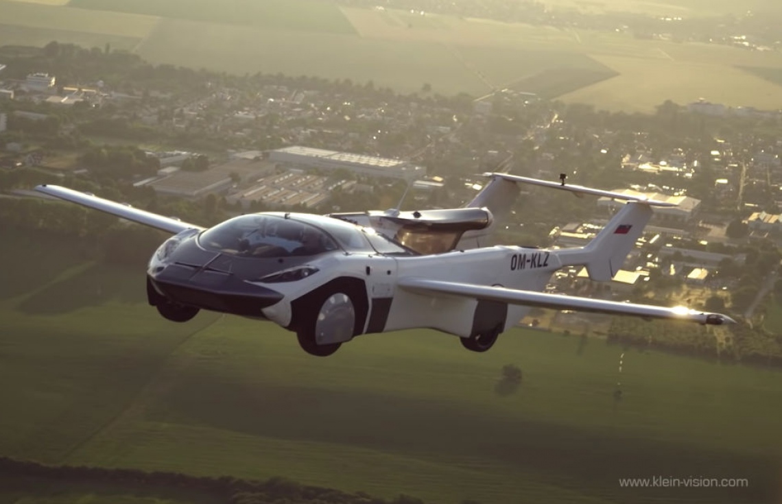 އުދުހޭ ގޮތަށް ބަދަލުކޮށްލެވޭ ކާރެއް