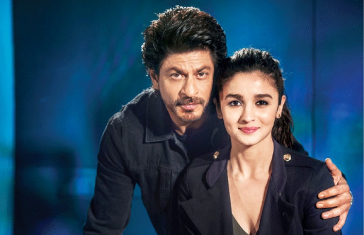 ފިލްމަކުން ފުރުސަތު ދޭން އެދި އާލިއާއަށް ސަމާސާއެއް