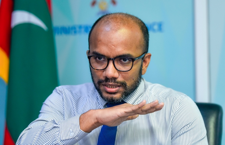 އަމީރު ވިދާޅުވީ ރާއްޖެ ބަނގުރޫޓު ނުވާނެ ކަމަށް!