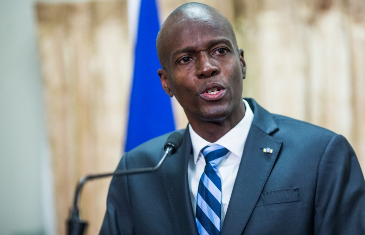 "ހައިޓީގެ ރައީސް އަވަހާރަކޮށްލީ ގައުމުން ބޭރު ބަޔަކު"