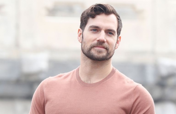 އެކްޝަން ތަރި ކެވިލް އަށް ލޯބީގެ ފިލްމެއް