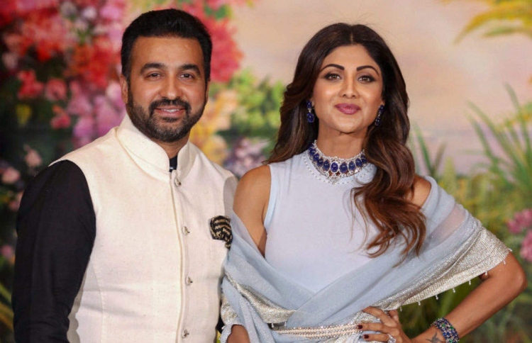 ފިރިމީހާގެ ހައްޔަރާ އެކު ޝިލްޕާ މީޑިއާތަކާ ދުރަށް!