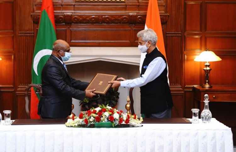 ރާއްޖެއަށް ދޭ އިންޑިއާގެ ހިލޭއެހީގެ އަދަދު އިތުރުކޮށްފި