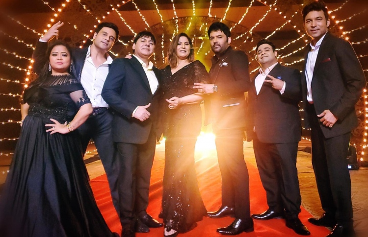 "ކަޕިލް ޝަރުމާ ޝޯ" ގެ ޓީޒާއެއް ދައްކާލައިފި