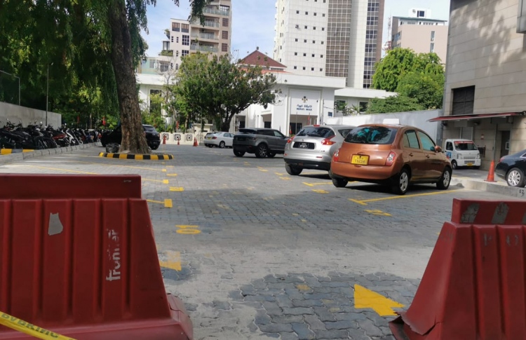 ދަންޑެހެލު ޕާކިން ޒޯނު، ދަރުމަވަންތަ ޕާކިން ޒޯނަށް