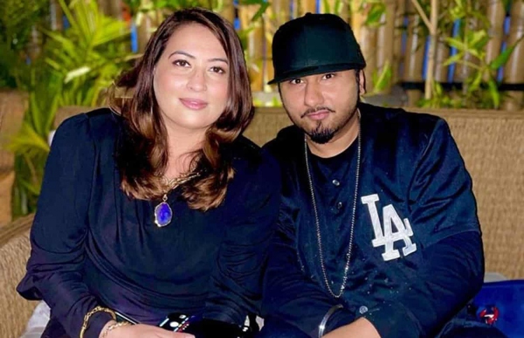 ޔޯ ޔޯ އަށް ގެވެށިއަނިޔާގެ ތުހުމަތުކޮށް ކޯޓަށް