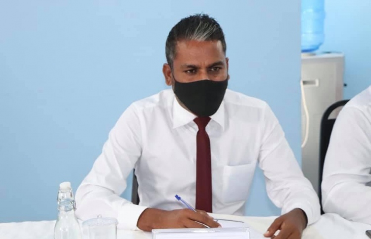 ޑްރަގްއޮޕަރޭޝަނެއް ލީކްކުރި ތުހުމަތު ކައުންސިލް ރައީސަށް