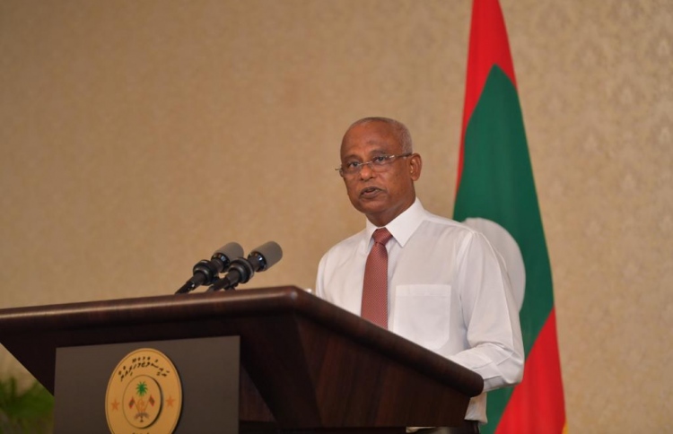 އަޅުގަނޑު މިހުރީ މަޖިލީހުގެ މެޖޯރިޓީއާ އެކީގައި:ރައީސް