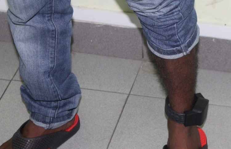 ދޫކޮށްލި އަހަނދު ފައިގައި ޓެގް އަޅުވައިފި