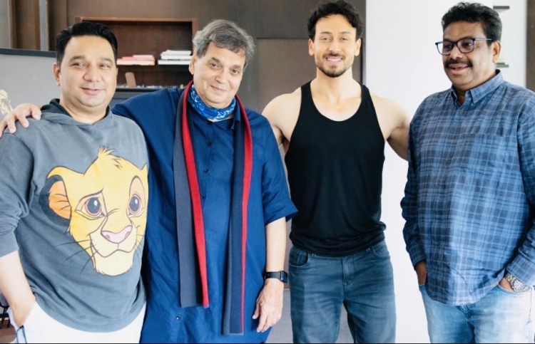 ޓައިގާ އަށް ބައްޕަގެ ޑައިރެކްޓަރުގެ ފިލްމެއް