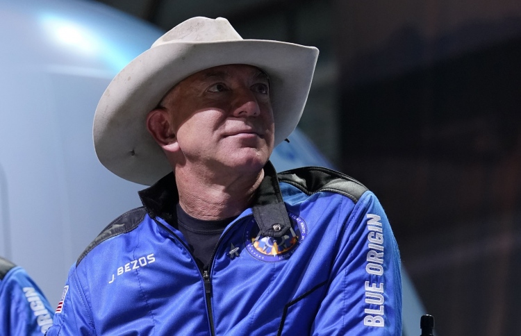 އެންމެ ބޮޑު މަހުޖަނު ނާސާ އަށް ދައުވާކޮށްފި