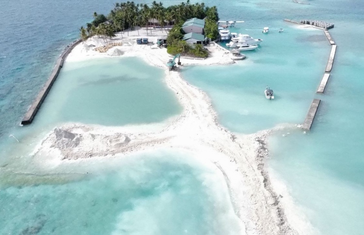 ވެލިގަނޑު ރިސޯޓުން ފަޅު ހިއްކުމަކީ ބޮޑު ނުރައްކަލެއް