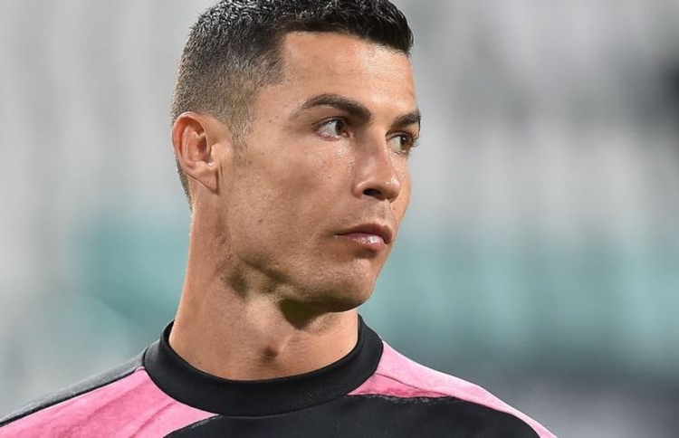 އަހަރެންގެ ނަމާ ކުޅެން ފުރުސަތެއް ނުދޭނަން: ރޮނާލްޑޯ