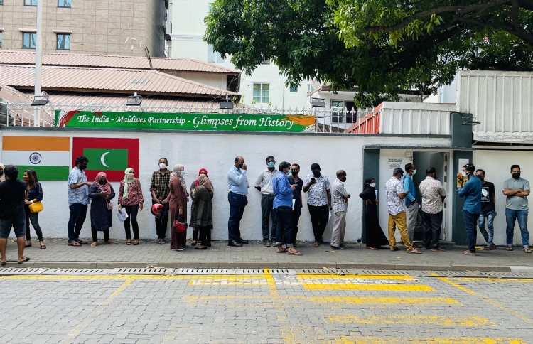ވިސާ ދޫކުރުން މަދެއް ނުކުރަން: އިންޑިއާ ހައި ކޮމިޝަން