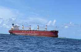 Navio Amaryllis aground in Rasfaree reef in Kaafu Atoll -- Photo: MNDF