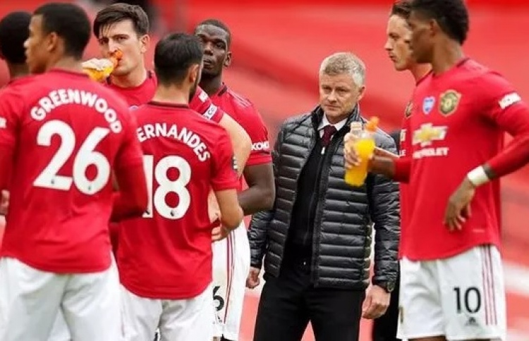 ކްލޮޕް، ޕެޕް، ޓުޗެލްނަމަ ޔުނައިޓެޑާއެކު ލީގު ހޯދާނެ