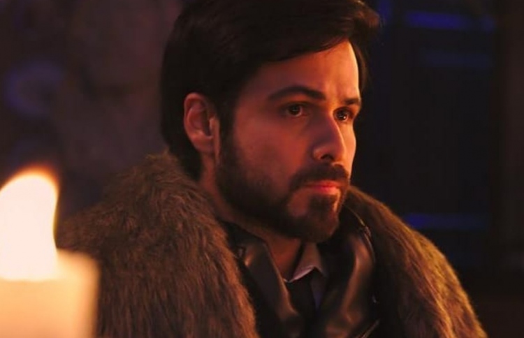 އިމްރާން ބޭނުމީ ކެޓްރީނާ އާއި ދީޕިކާއާ އެކު ފިލްމެއް