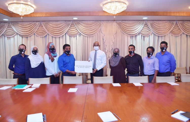 މަސައްކަތްތެރިންގެ ކަންބޮޑުވުންތައް ރައީސްއާ ހިއްސާކޮށްފި