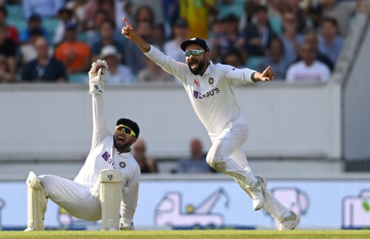 ތާރީހީ ސްޓޭޑިއަމްގައި އިންޑިއާ އަށް ތާރީހީ މޮޅެއް